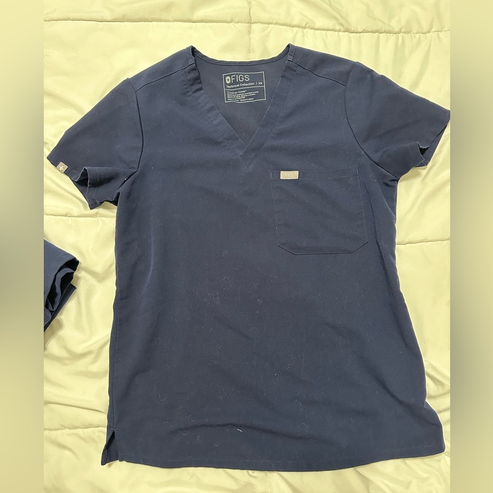 Navy Blue Scrub Top — size: xsmall
